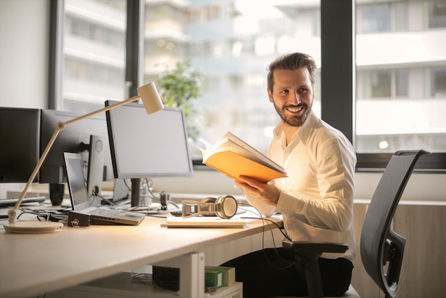 Realizzarsi sul lavoro con il metodo olistico